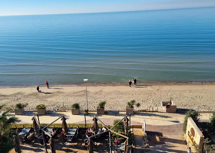 Sea View 073 - Happy *